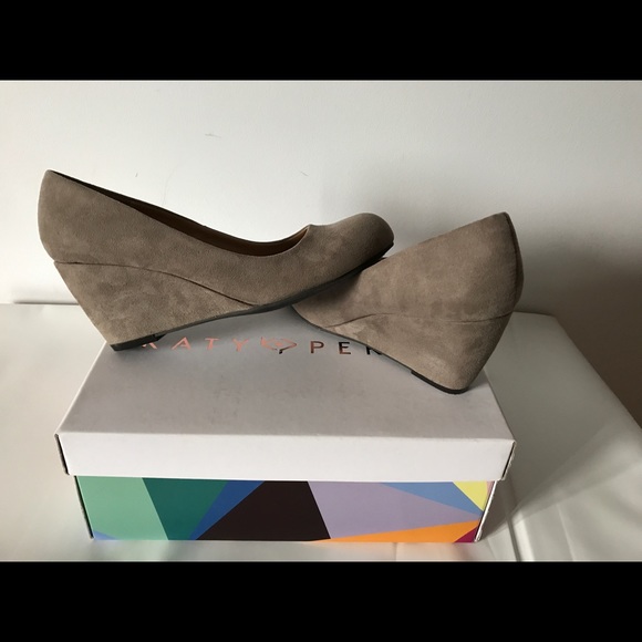 Suede Wedge Booties - Picture 3 of 6